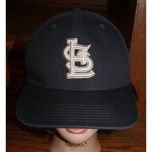 St Louis Cardinals Dark Blue Gold STL Logo Snapback Hat Cap - Picture 1 of 7